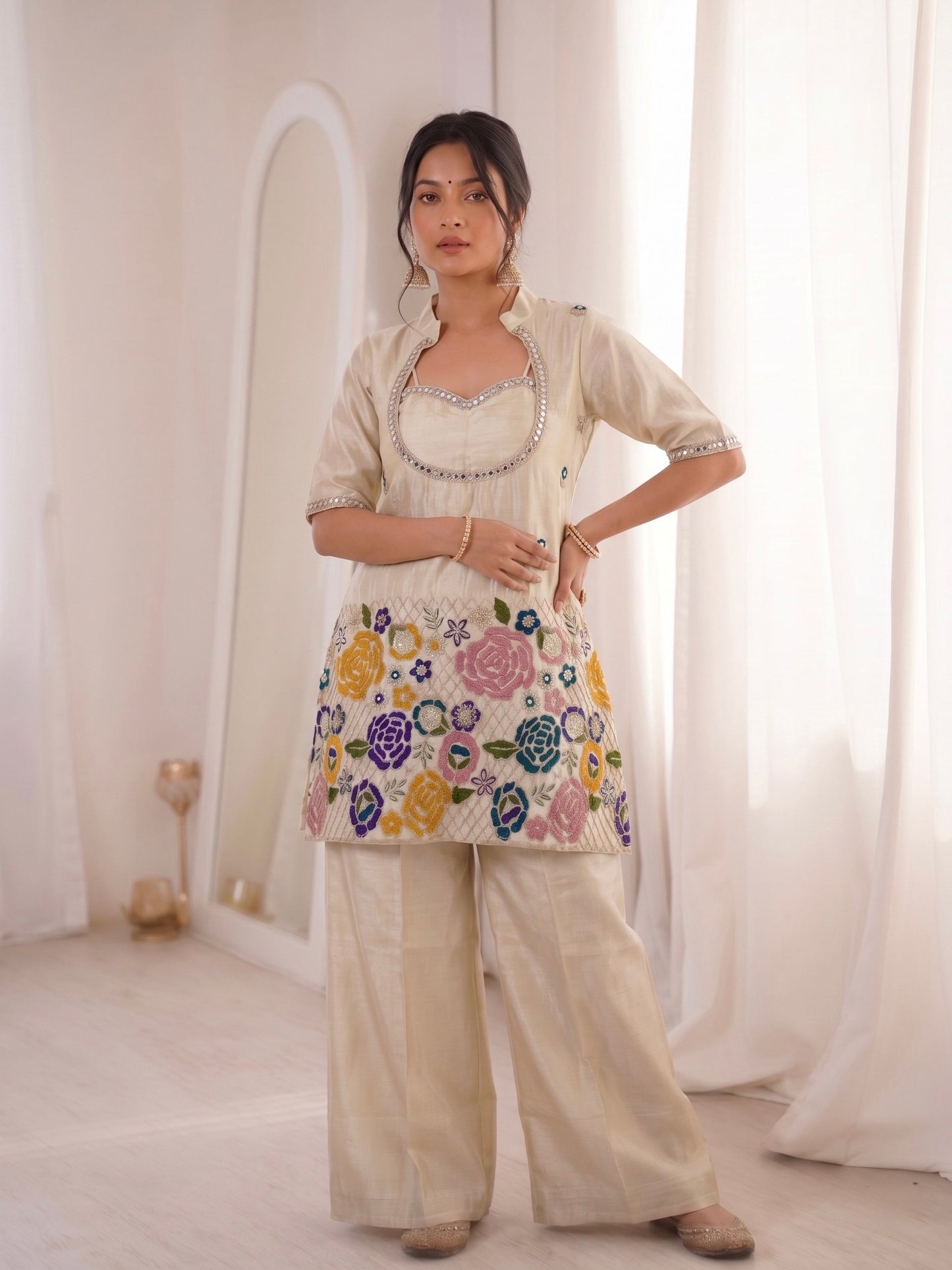 Ivory Shimmer Co-Ord Set – Mirror Embroidered Elegance
