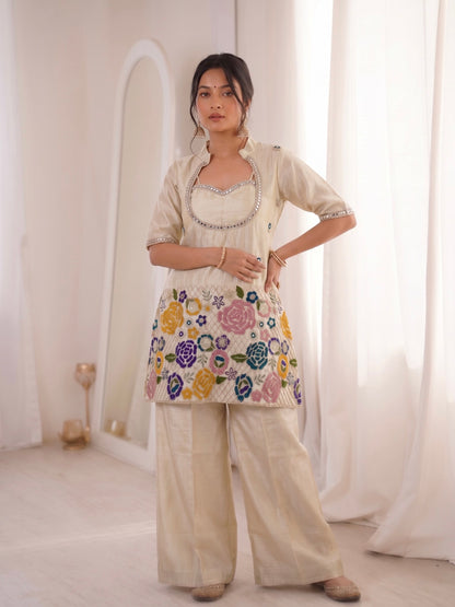 Ivory Shimmer Co-Ord Set – Mirror Embroidered Elegance