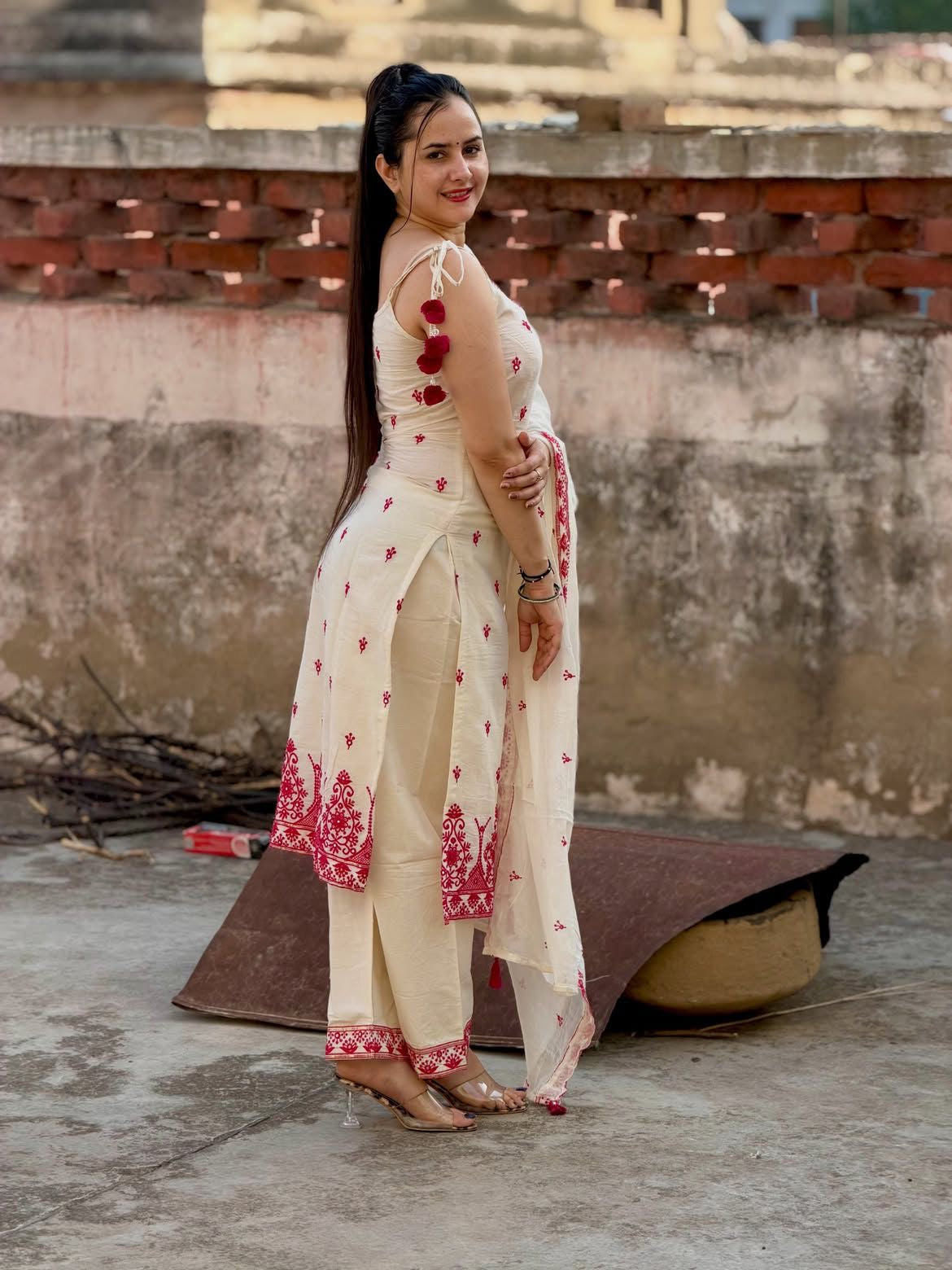 Maska Cotton Silk Suit Set – Embroidered Designer Elegance