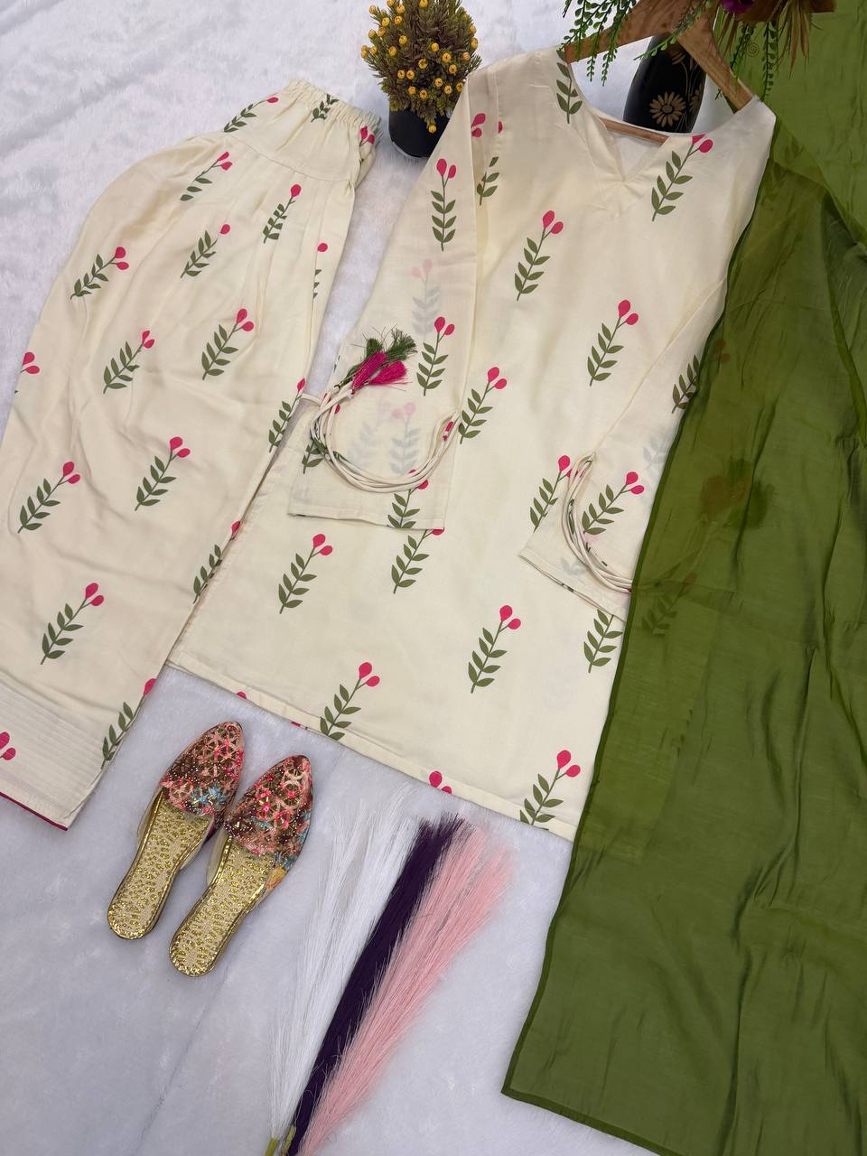 Cotton Comfort Farshi Set – Pure Cambric Elegance