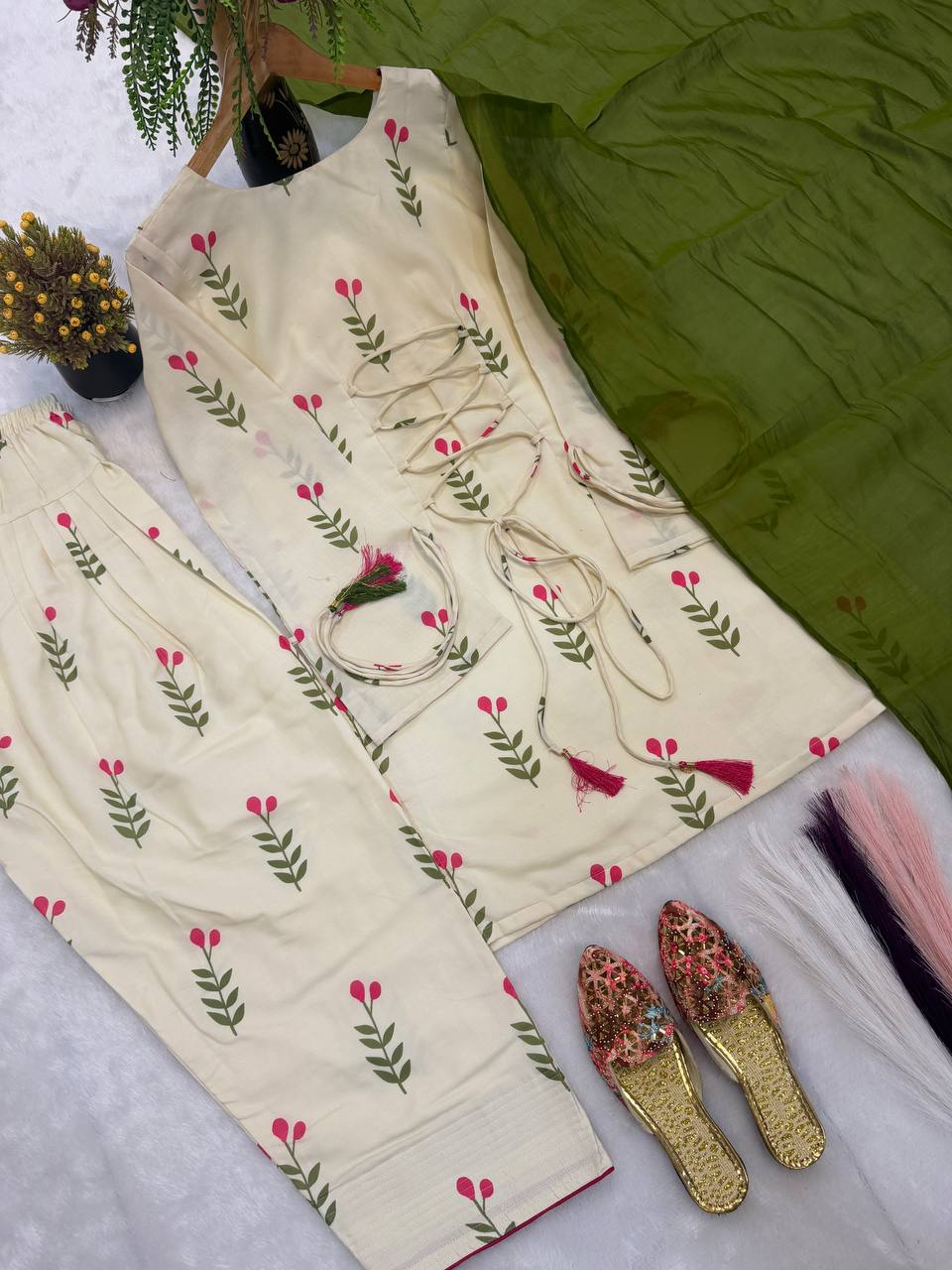 Cotton Comfort Farshi Set – Pure Cambric Elegance