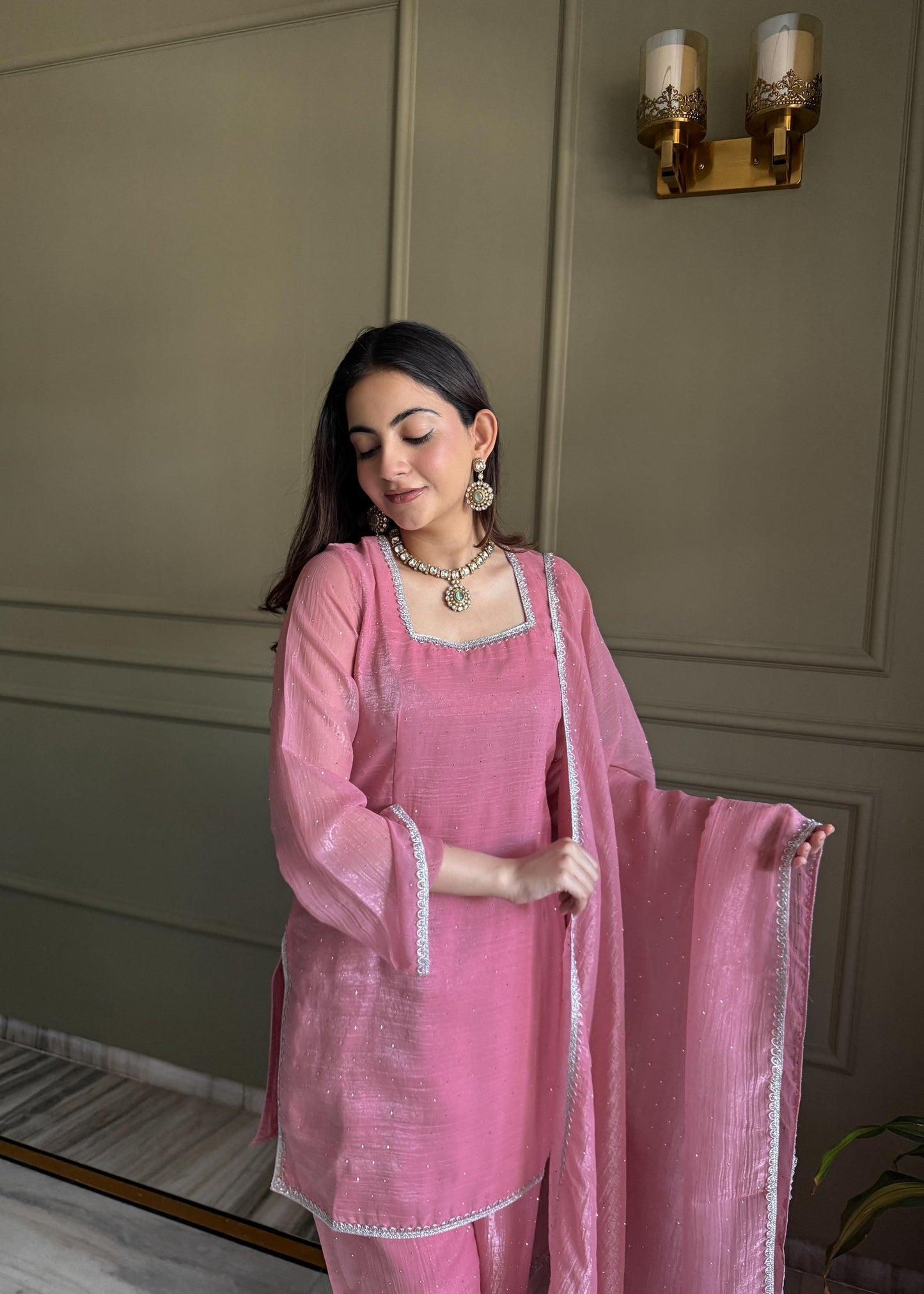 Meher Noor Farshi Set