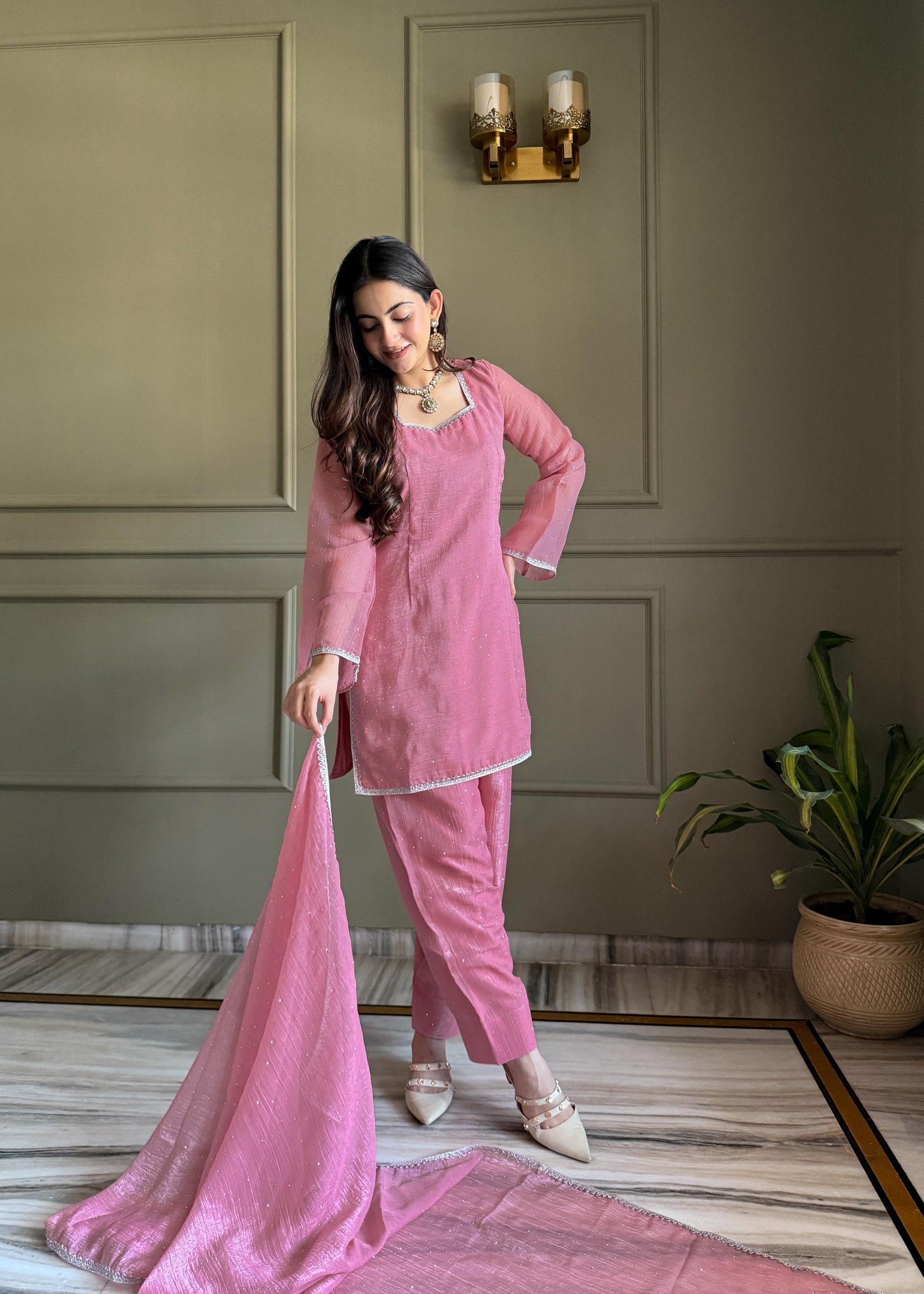 Meher Noor Farshi Set