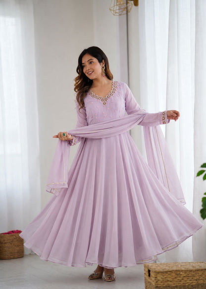Royal Twirl Gown – Handwork Neck Designer Set