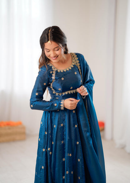 Designer Fandy Silk Gown Set with Dupatta & Pant