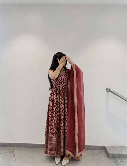 Royal Chanderi Anarkali Set – Thread & Sequence Elegance