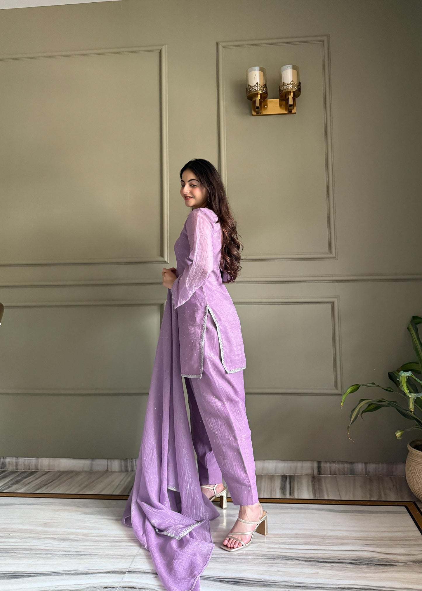 Meher Noor Farshi Set