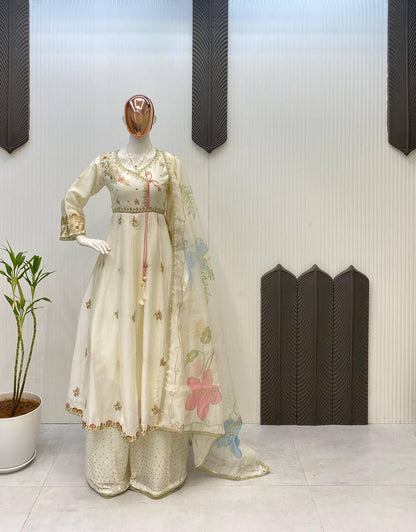 Aafreen Luxe Chinon Gown Set