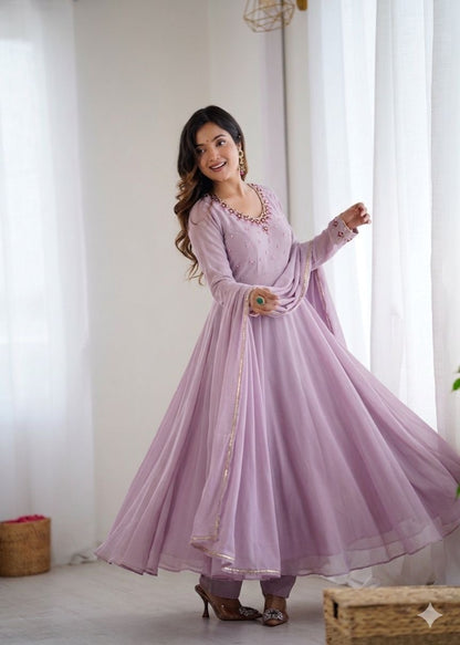 Royal Twirl Gown – Handwork Neck Designer Set