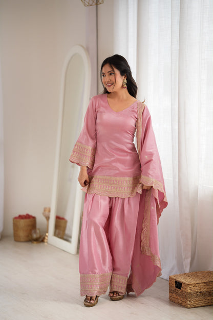 Royal Glass Roman Silk Farshi Set – Embroidered Elegance