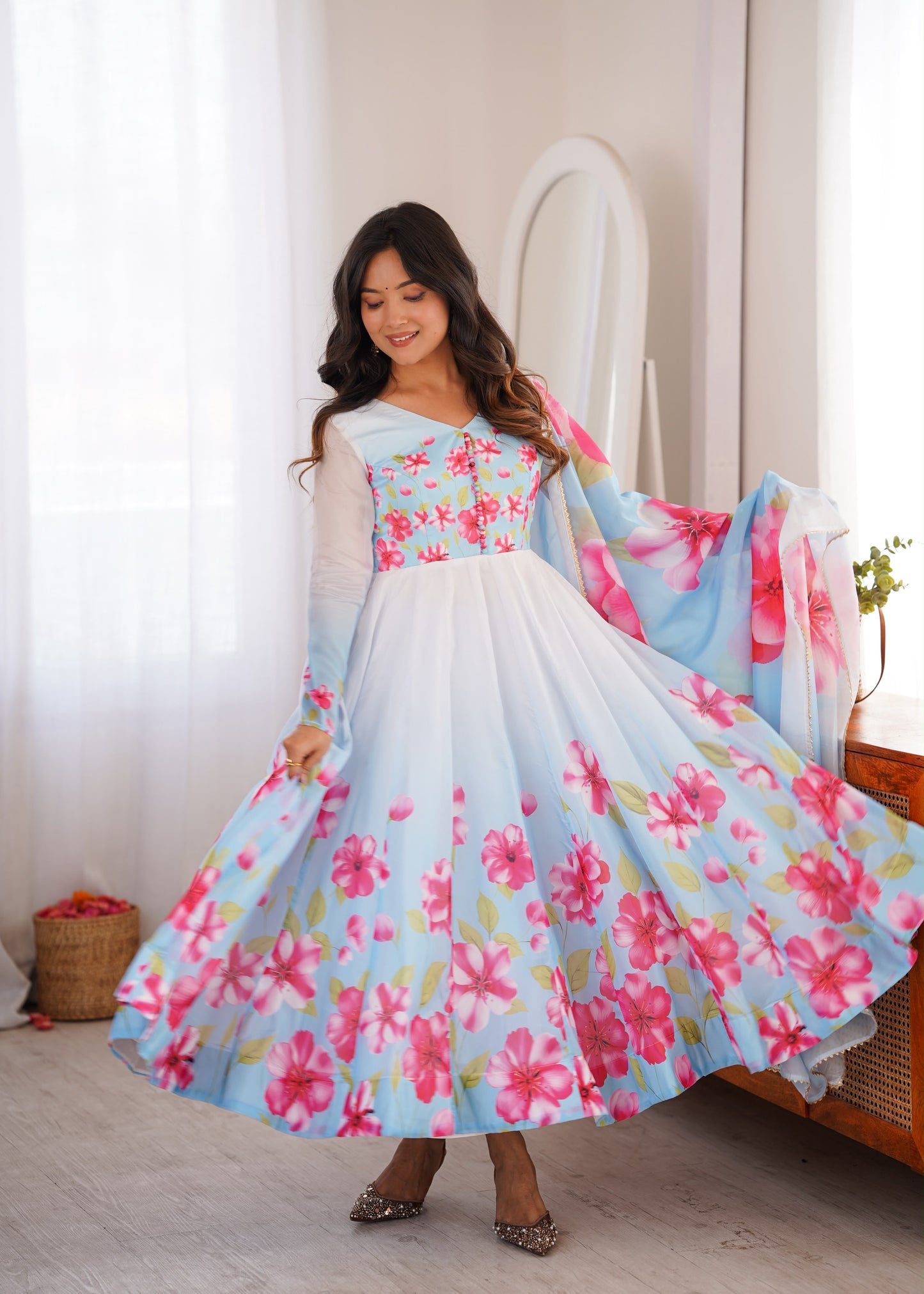 Floral Organza Anarkali Set – 4 Meter Flair Designer Wear