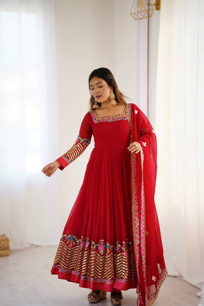 Elegant Anarkali Set