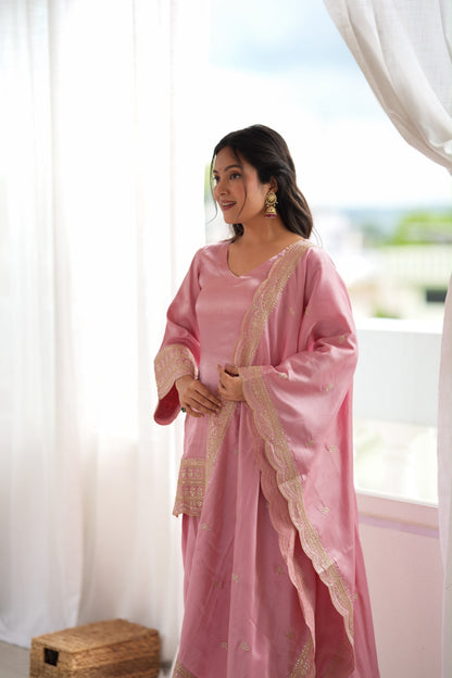 Royal Glass Roman Silk Farshi Set – Embroidered Elegance