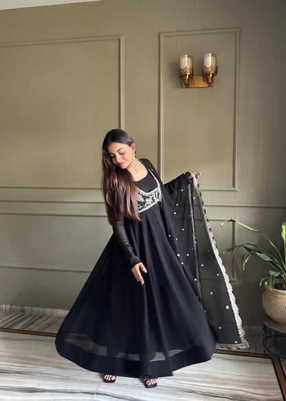 Premium Fox Georgette 16 Kali Anarkali Set with Koti, Dupatta & Pant