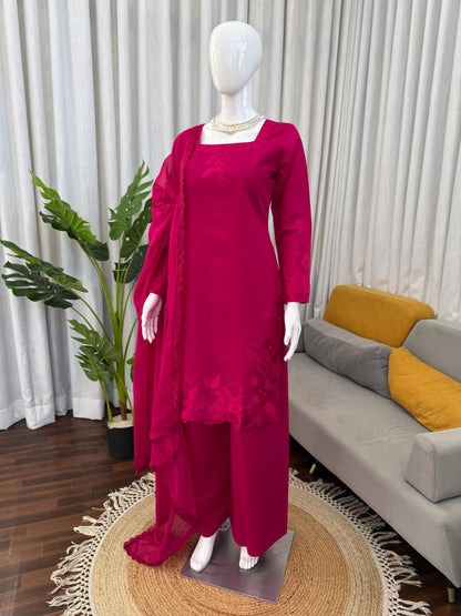 Soft Elegance Suit Set – Roman Fabric Designer Wear