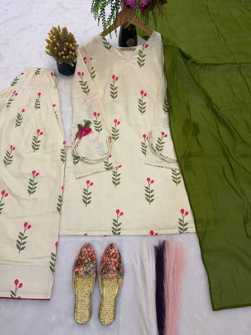 Cotton Comfort Farshi Set – Pure Cambric Elegance