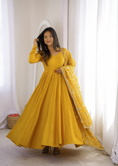 Regal Festive Anarkali – Premium Chanderi Collection