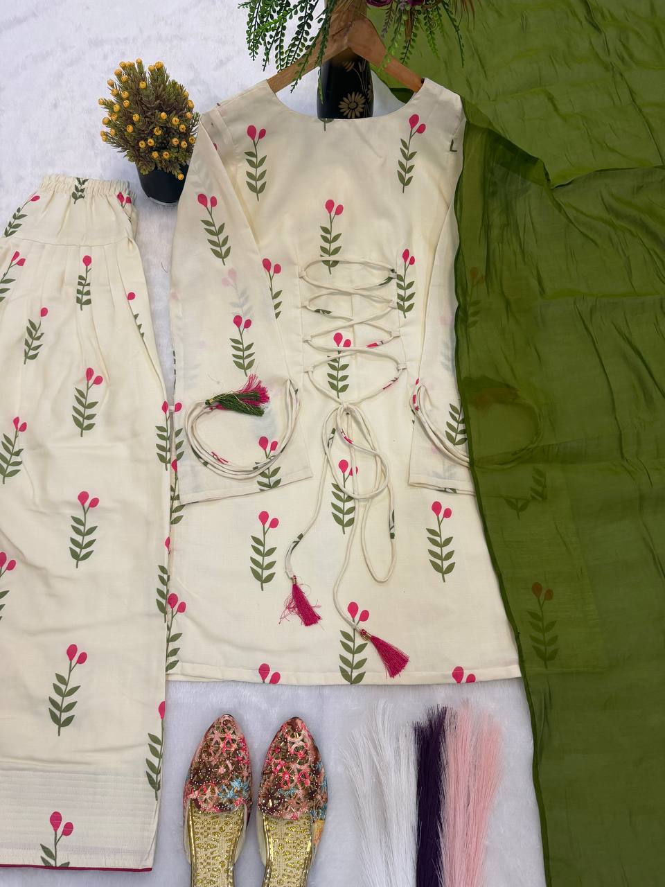 Cotton Comfort Farshi Set – Pure Cambric Elegance